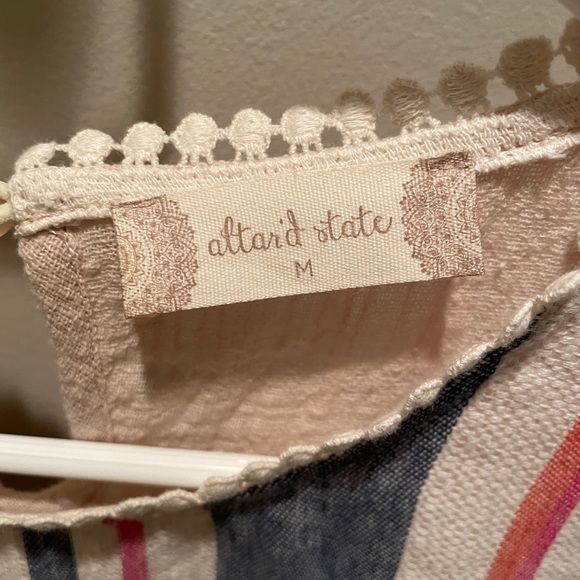 Altar’d State Top - Picture 2 of 3